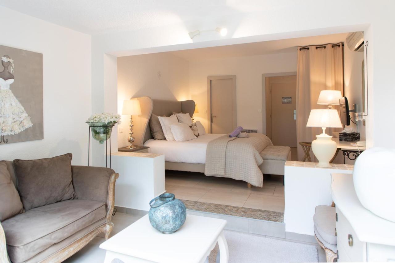 Hotel Font Mourier Cogolin Luaran gambar