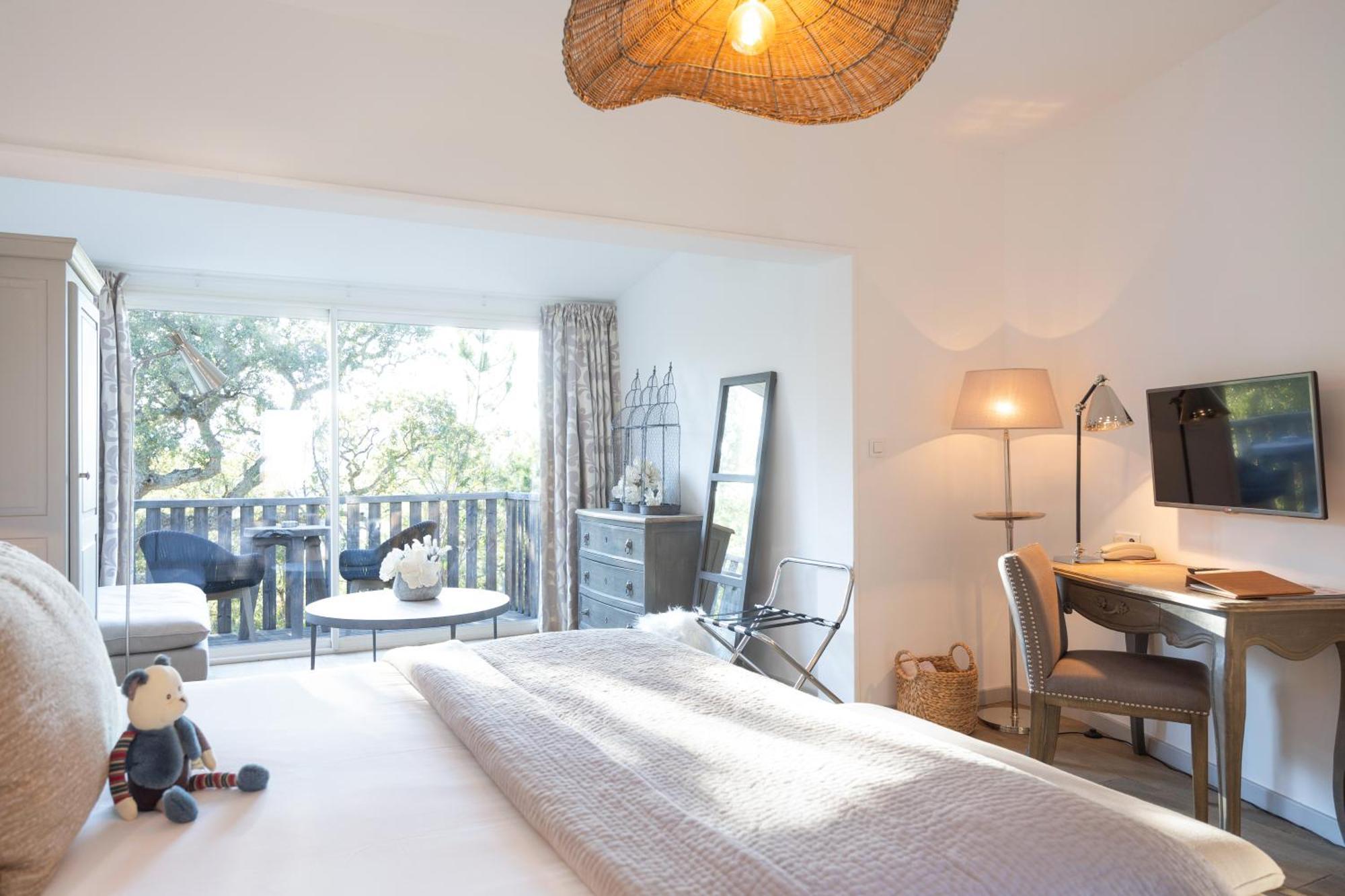 Hotel Font Mourier Cogolin Luaran gambar