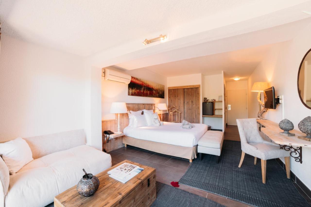 Hotel Font Mourier Cogolin Luaran gambar